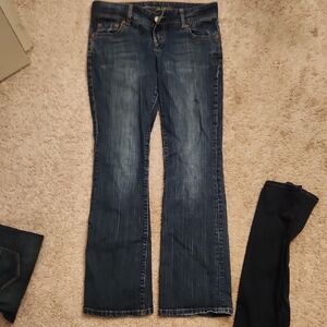 American Eagle Women's Blue Jeans